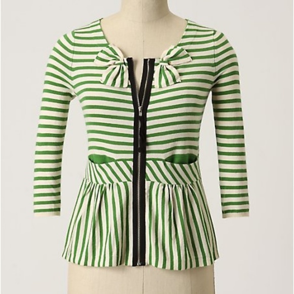 Anthropologie Sweaters - Anthropologie Moth green four petaled sweater sz M